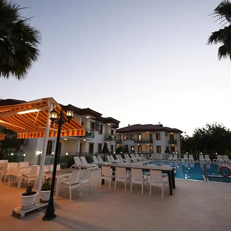 ホテル Fethiye Park Hotel 3*