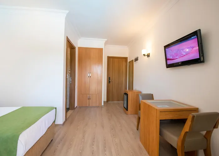 Fethiye Park Hotel 3* フェティエ