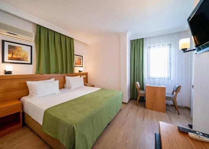 Hotell Park 3*